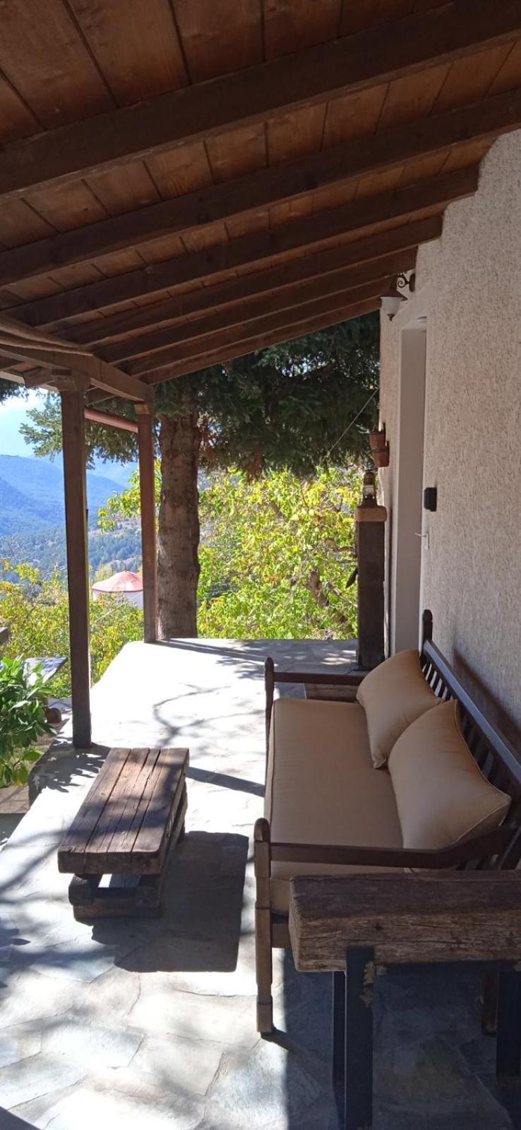 Ξενώνας Το Πατρικό Karya Exterior foto
